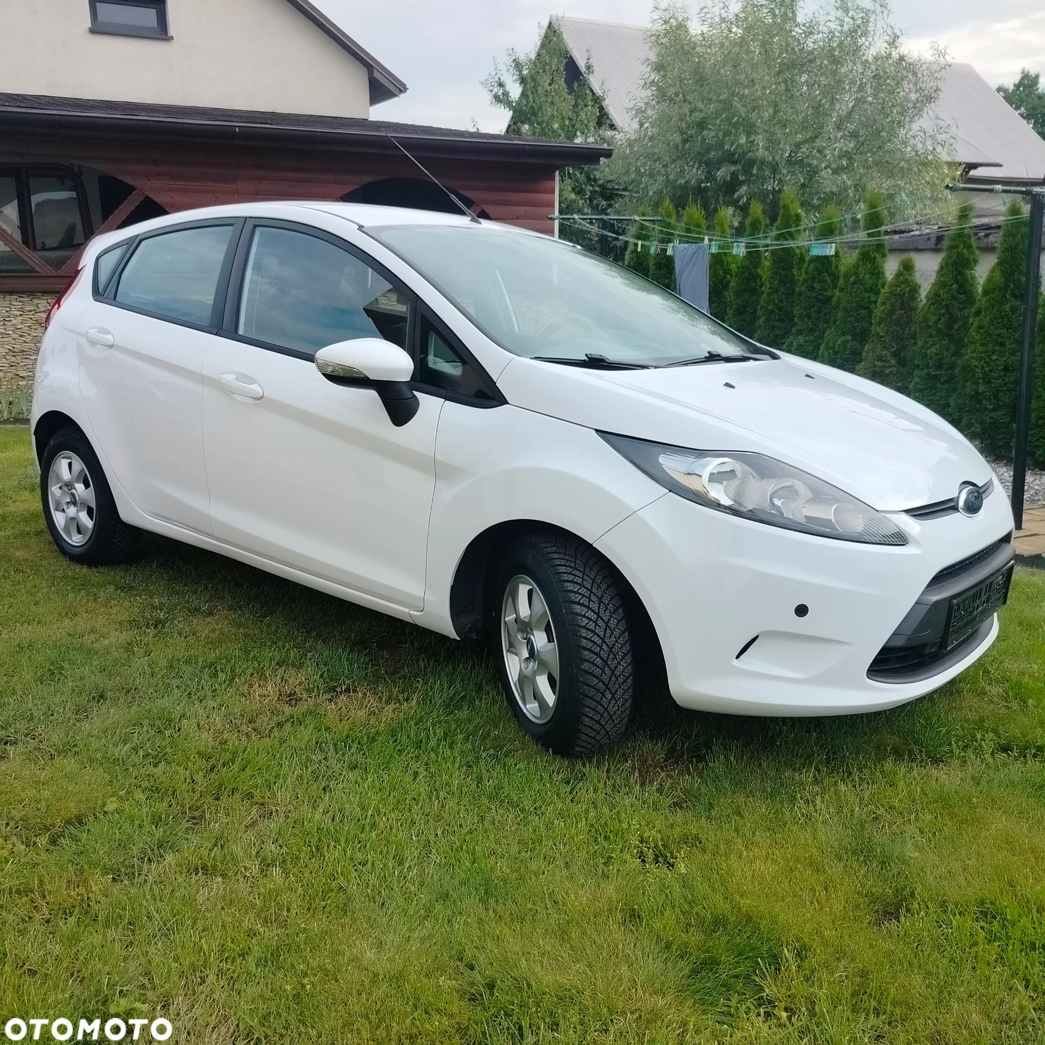 Ford Fiesta 1.25 Celebration - 1
