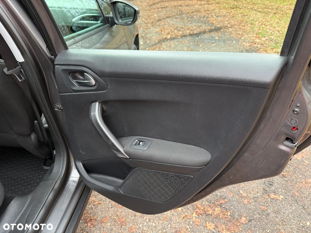 Peugeot 2008 PureTech 82 Active - 22