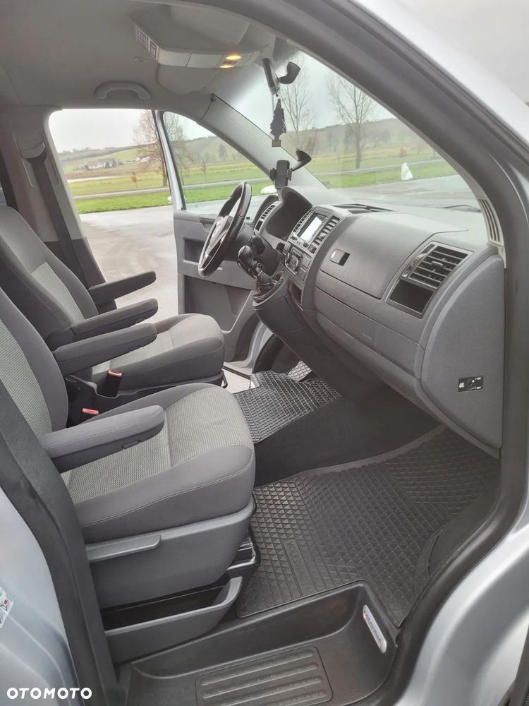 Volkswagen Caravelle L1 Comfortline - 5