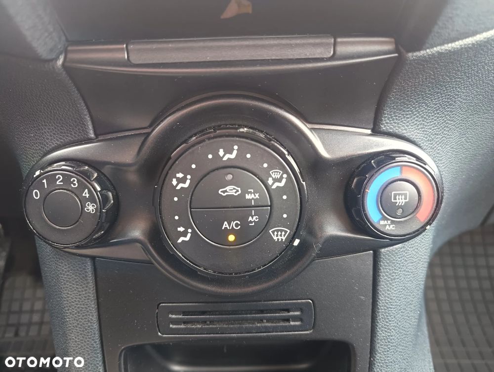 Ford Fiesta 1.25 Trend EU5 - 20