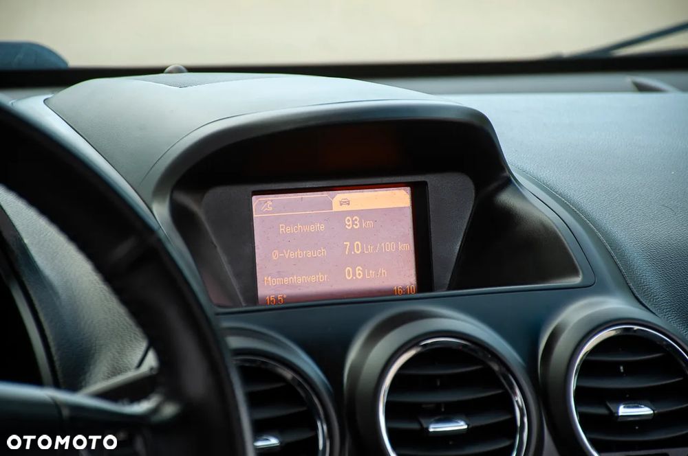 Opel Antara - 16