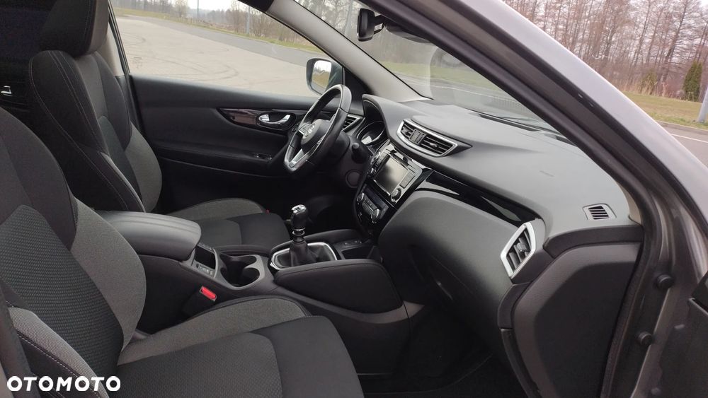 Nissan Qashqai 1.3 DIG-T MHEV Tekna - 10