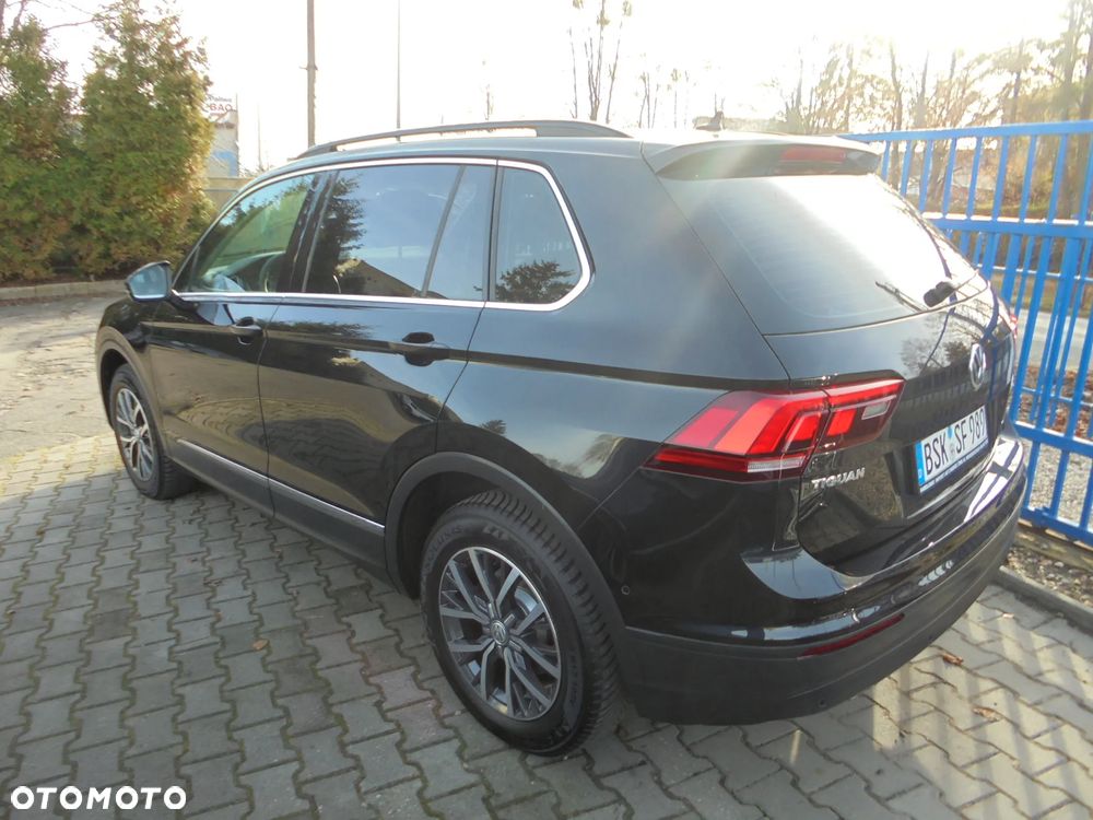 Volkswagen Tiguan 2.0 TDI SCR 4Motion (BlueMotion Techn.) DSG Highline - 3