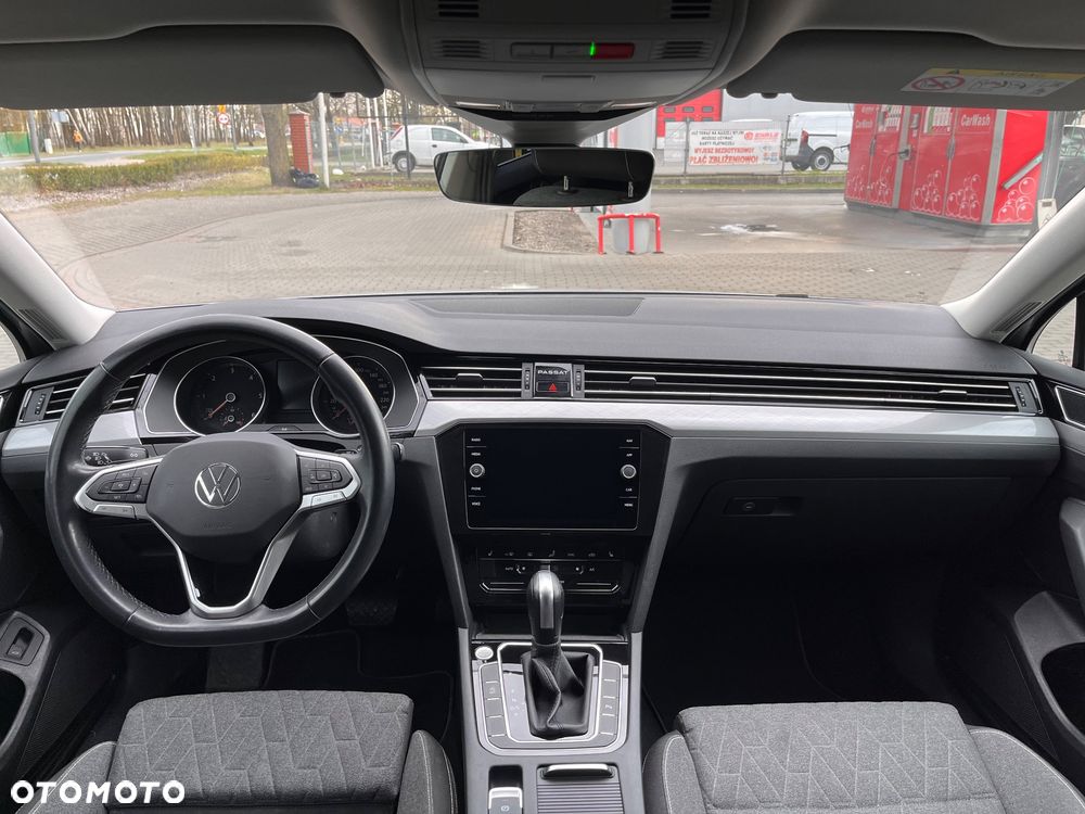 Volkswagen Passat 2.0 TDI EVO Business DSG - 11