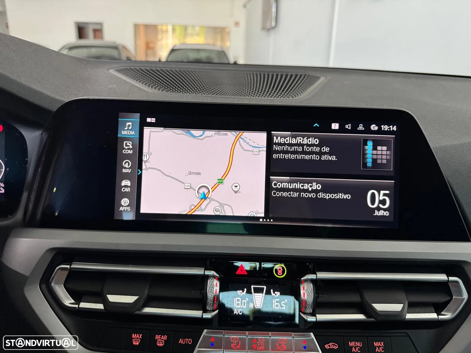 BMW 330 e Auto - 24