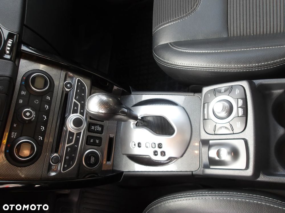 Renault Koleos 2.0 dCi 4x4 Bose Edition - 14