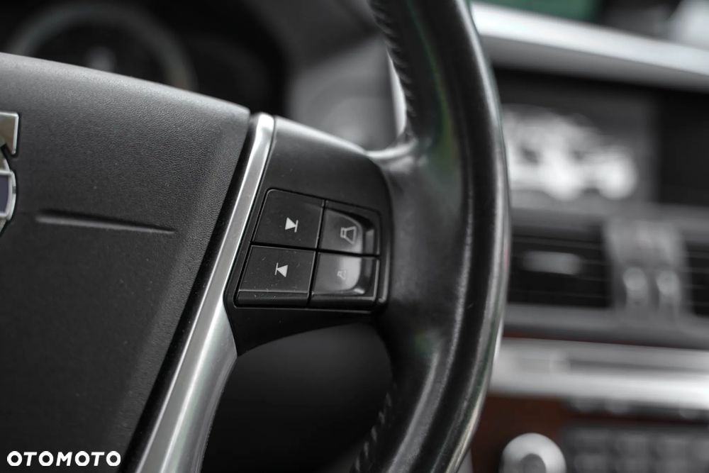 Volvo XC 60 D3 AWD Momentum - 19