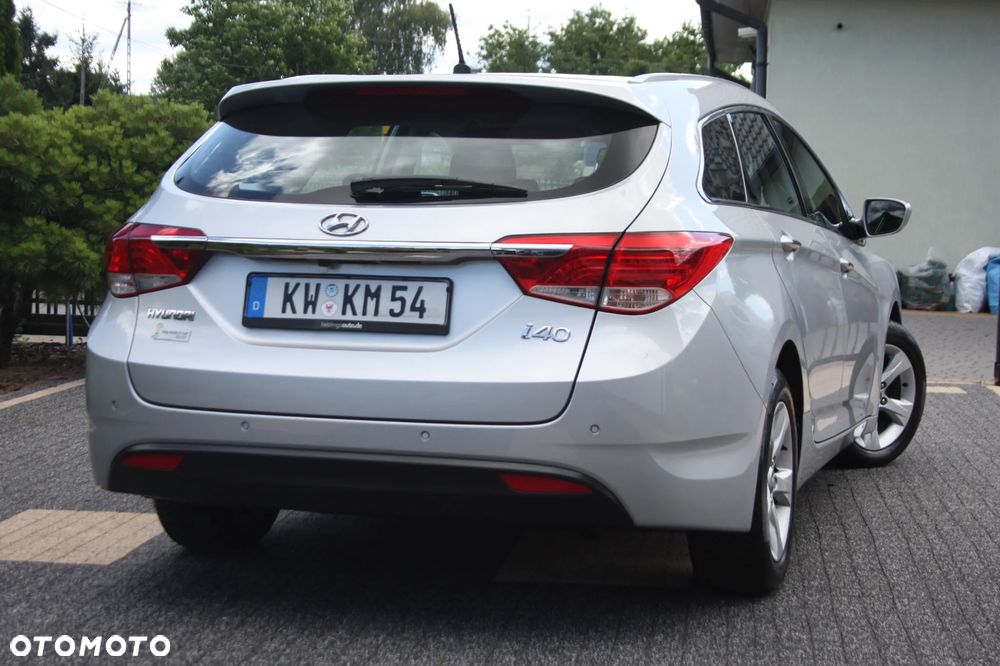 Hyundai i40 1.6 GDI Comfort + - 38