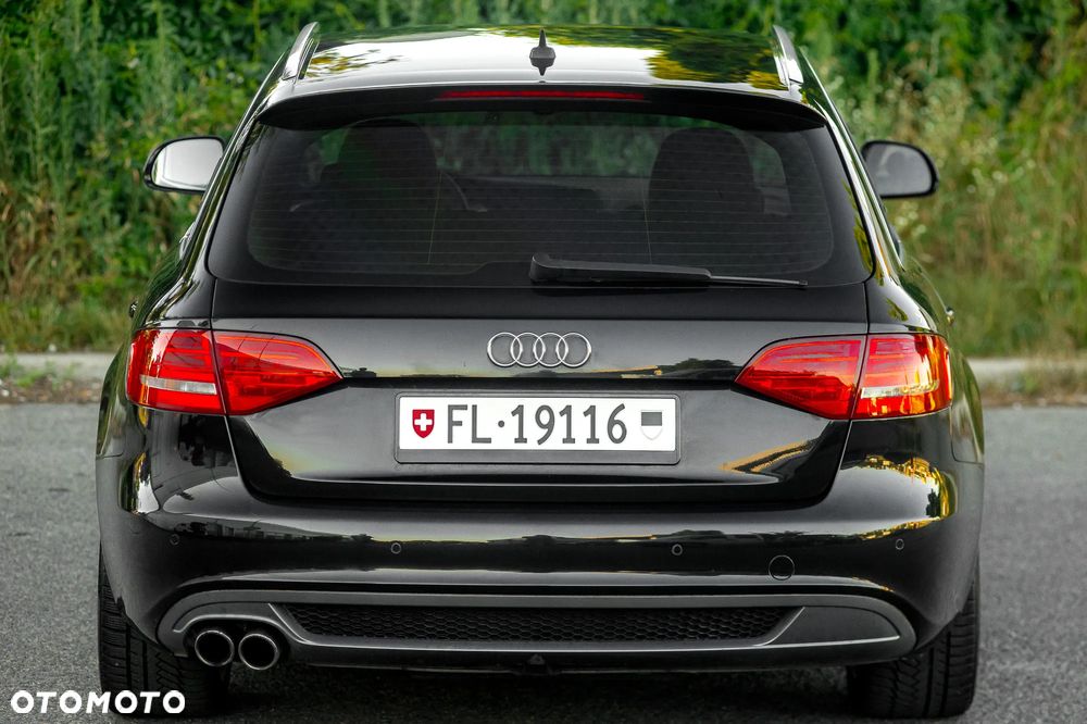 Audi A4 Avant - 11