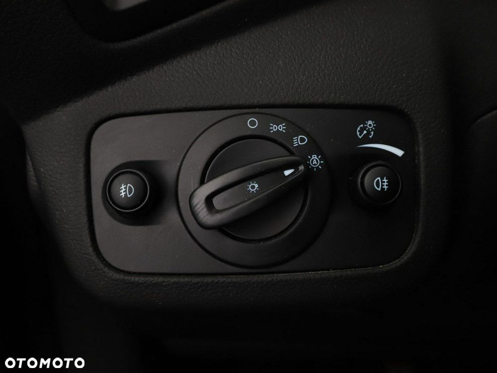 Ford Kuga 2.0 TDCi 4x2 ST-Line - 33