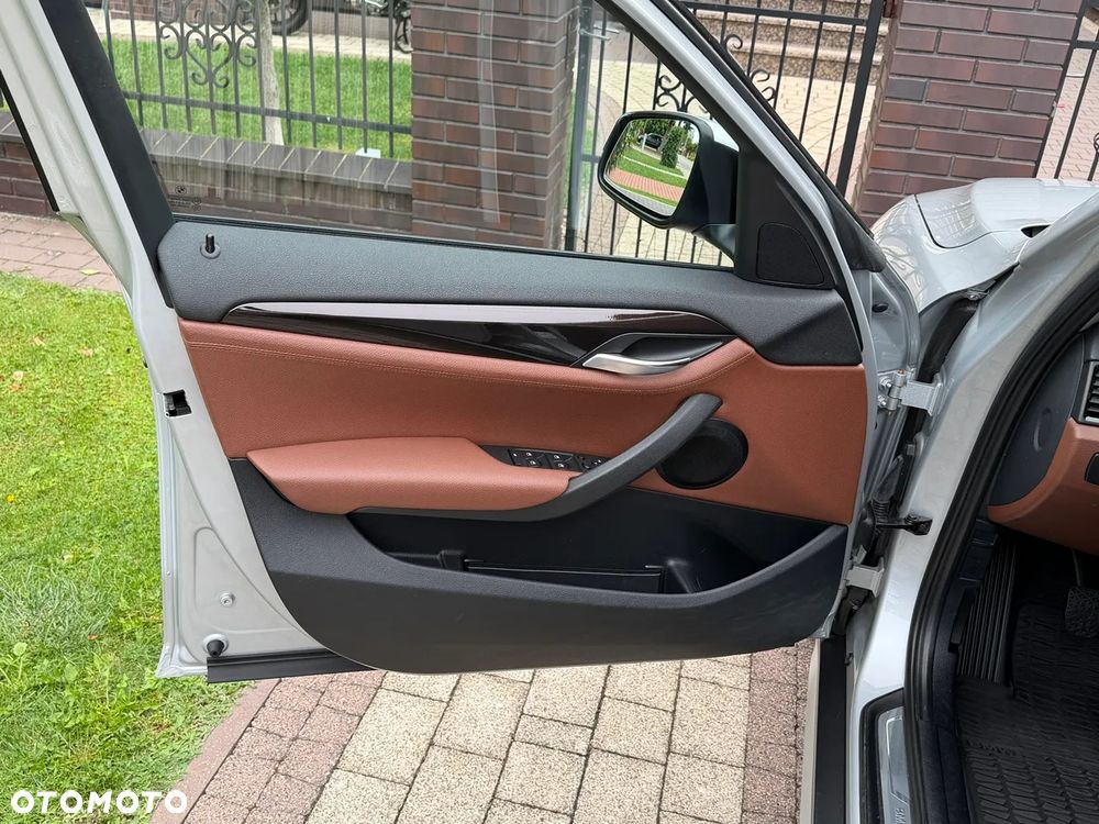BMW X1 sDrive20d EfficientDynamics Edition xLine - 19