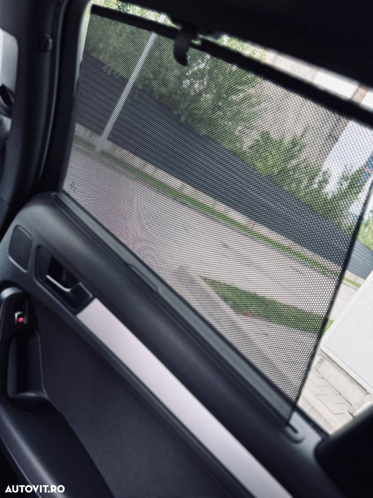 Audi A4 Avant 2.0 40 TDI quattro S tronic S Line - 14
