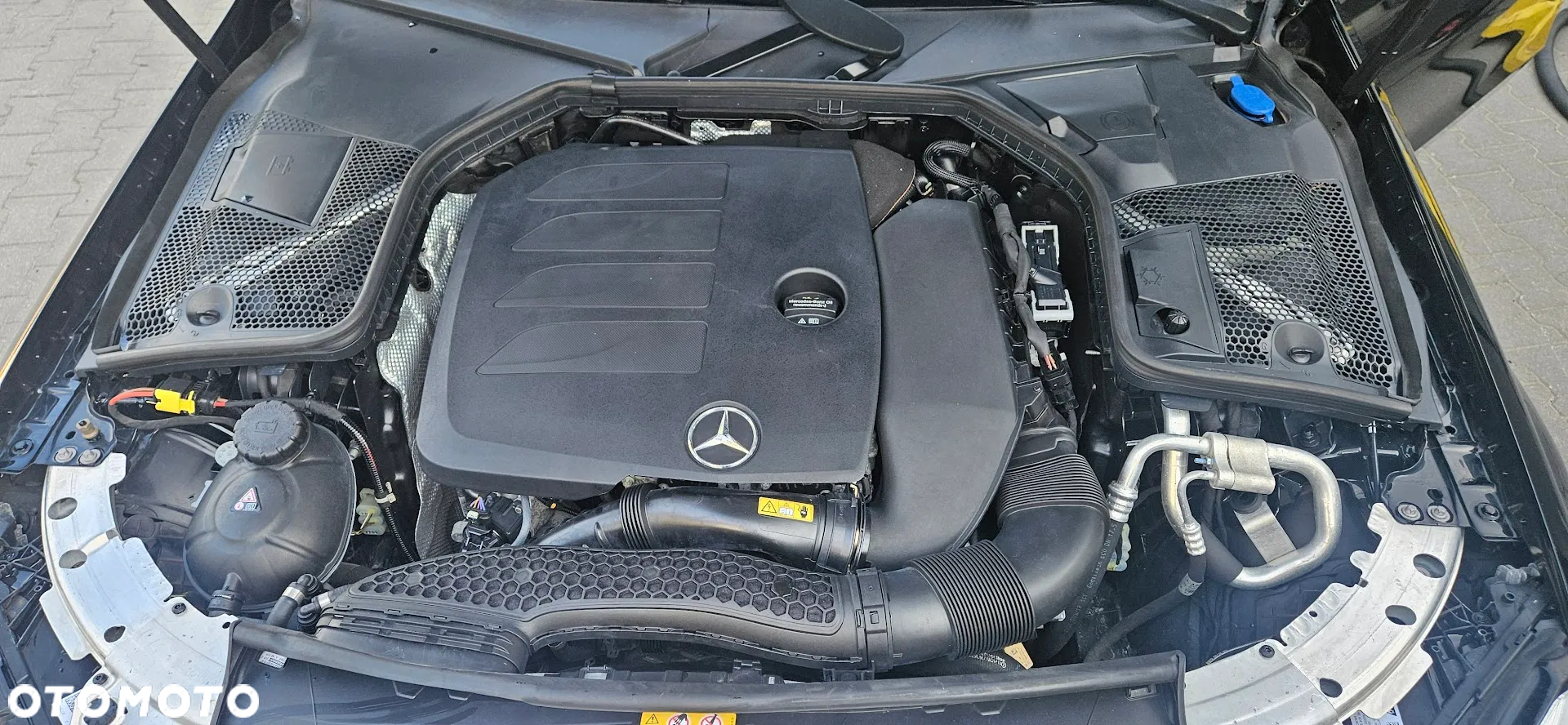 Mercedes-Benz Klasa C 300 T 9G-TRONIC Exclusive - 6