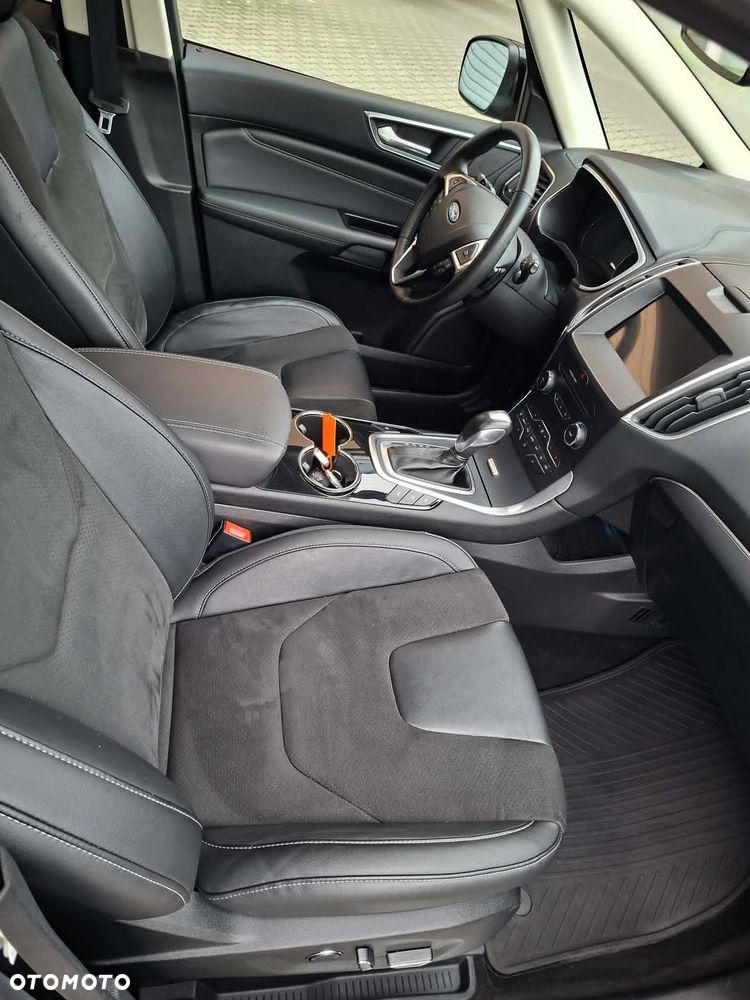 Ford S-Max 2.0 TDCi Titanium PowerShift - 8