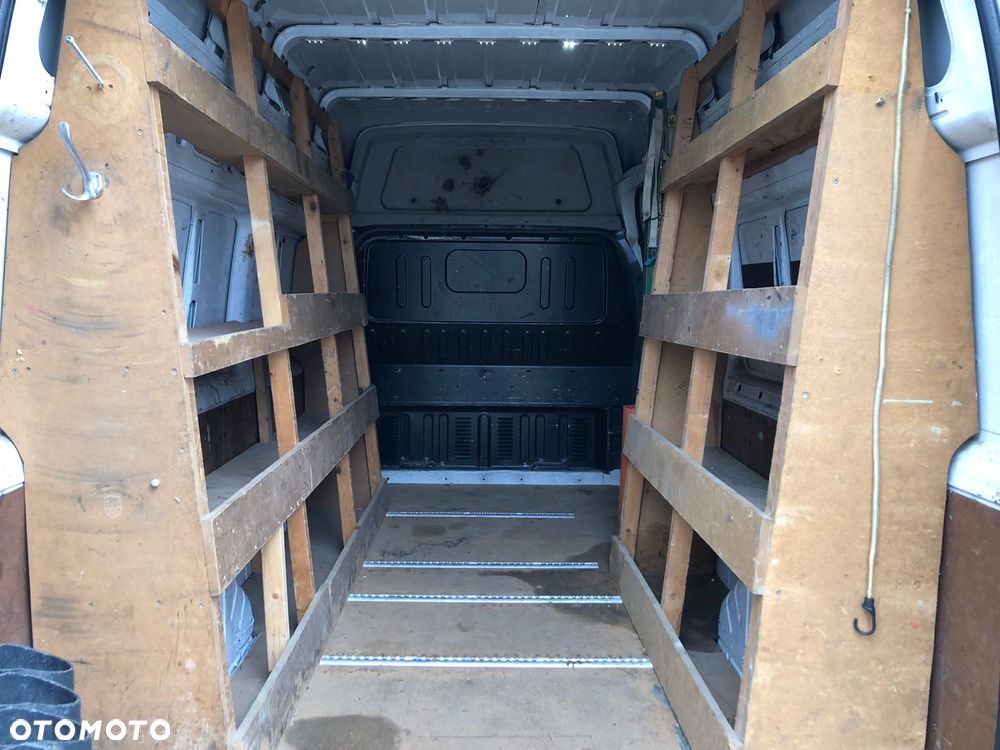 Ford Transit - 8