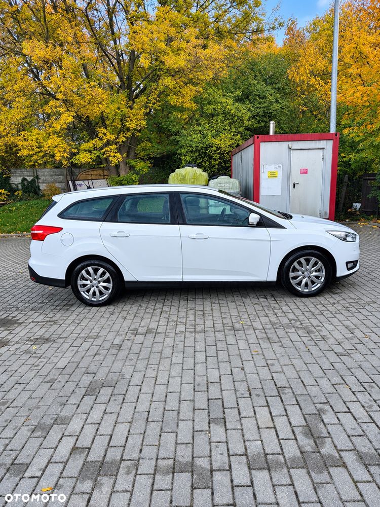 Ford Focus 1.0 EcoBoost Gold X (Edition) - 4