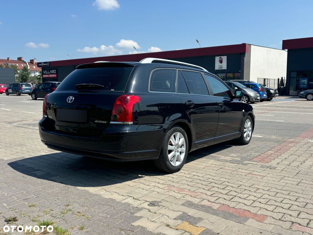 Toyota Avensis 1.8 VVT-i Combi - 6
