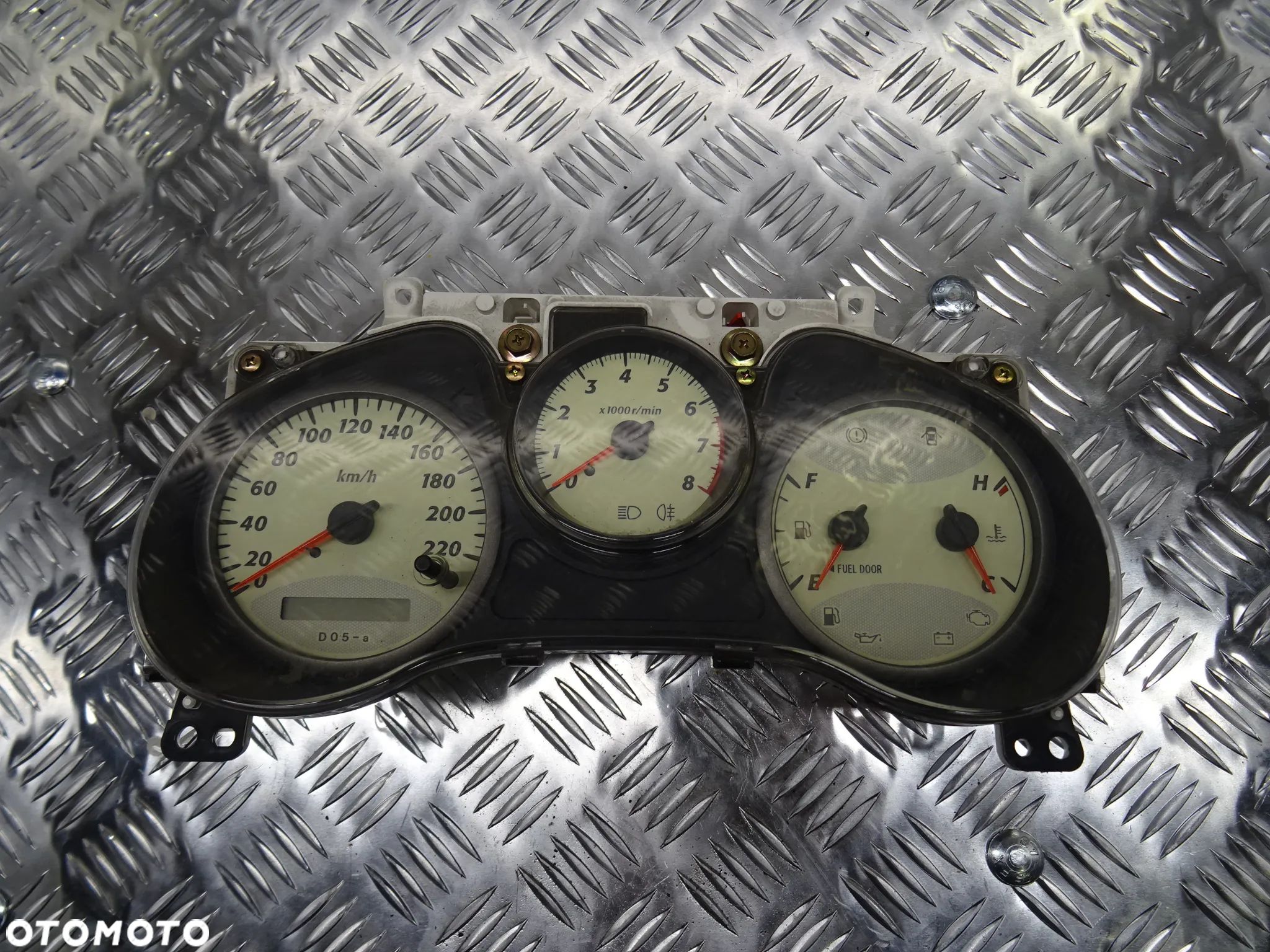 TOYOTA RAV4 II 00-03 2.0 B LICZNIK ZEGARY 83800-42860 - 1