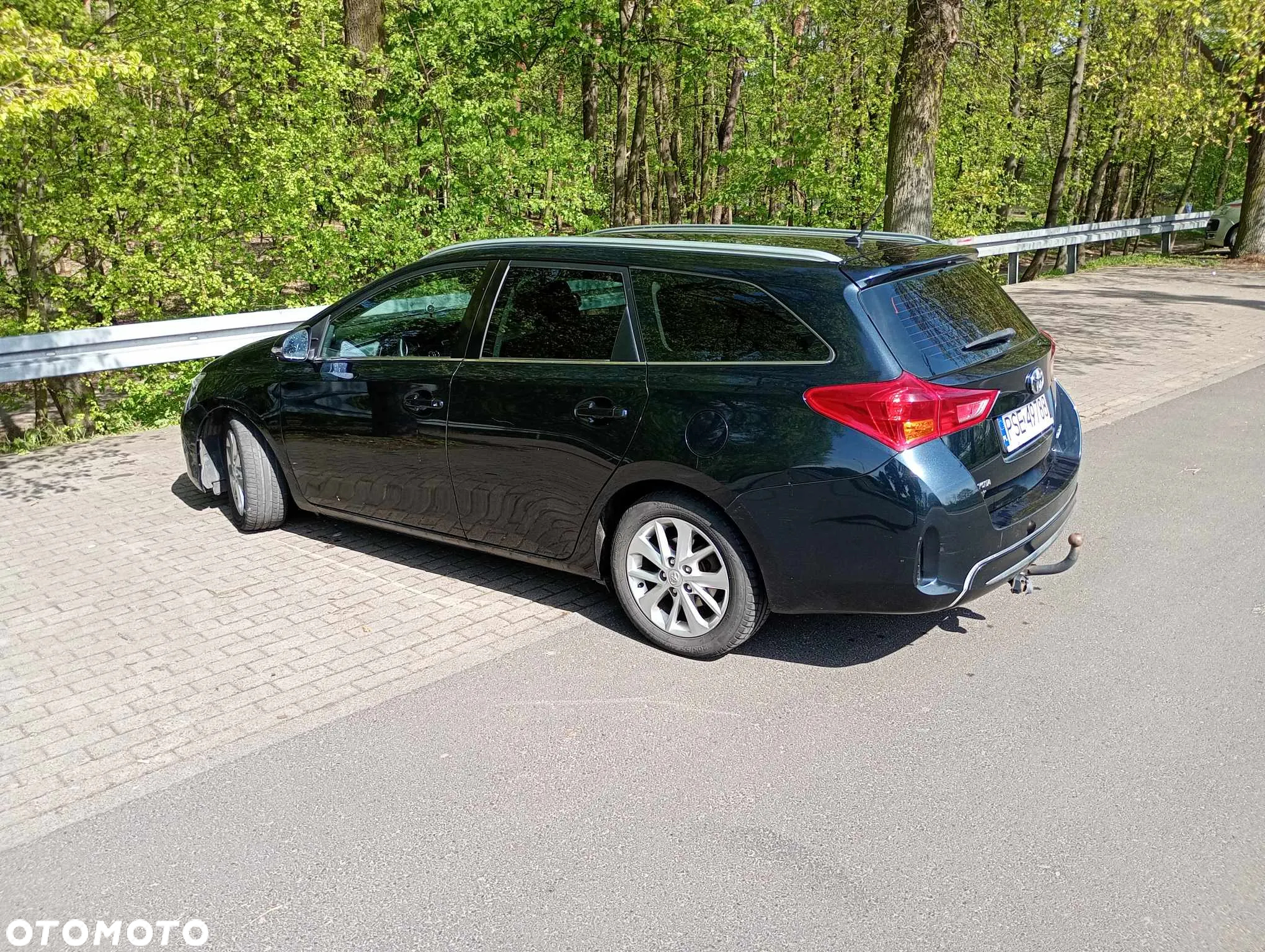 Toyota Auris - 4