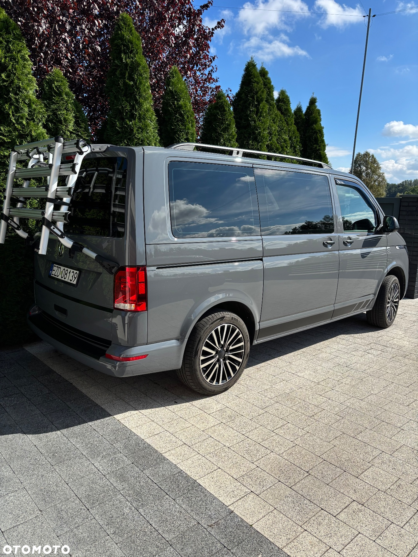 Volkswagen Multivan 6.1 2.0 TDI L1 Comfortline - 10