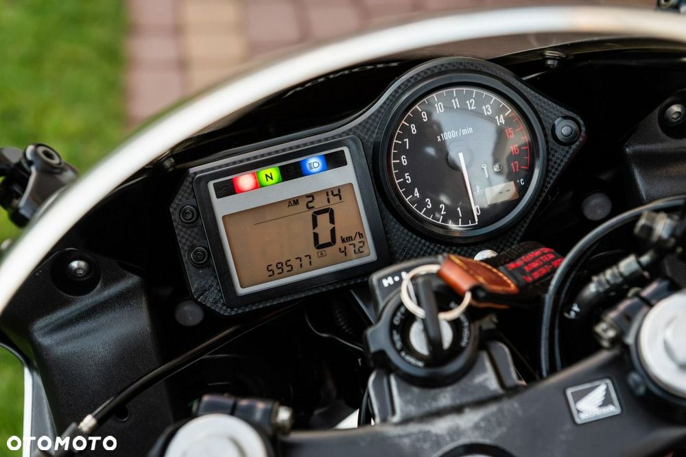 Honda CBR - 9