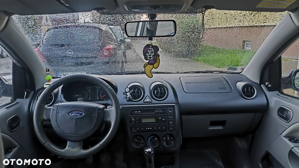 Ford Fiesta 1.3 - 3