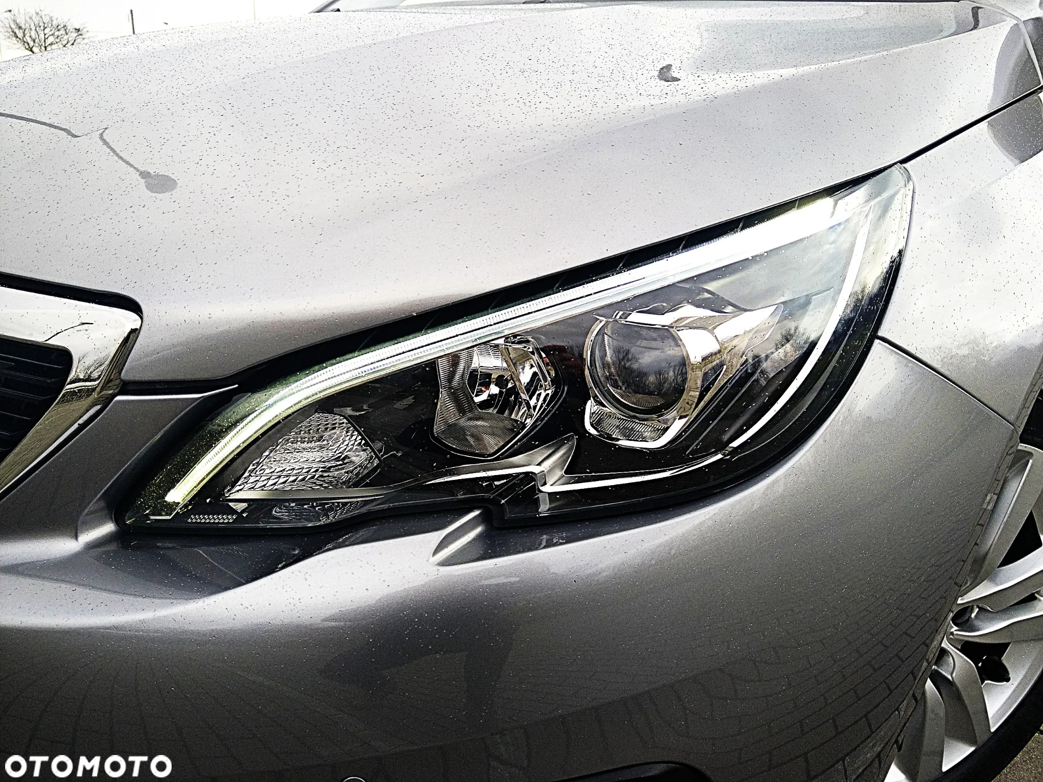 Peugeot 308 SW 1.6 BlueHDi Allure S&S - 12