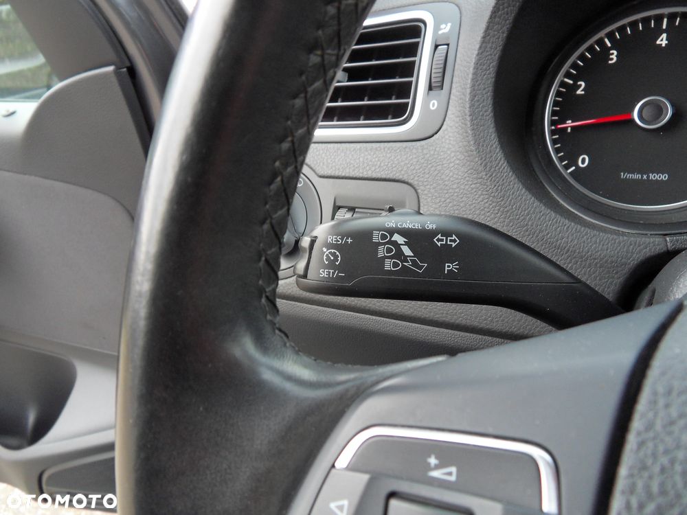 Volkswagen Polo 1.2 Trendline - 17