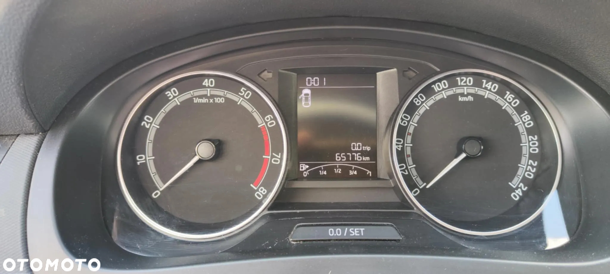 Skoda RAPID 1.0 TSI Active - 6