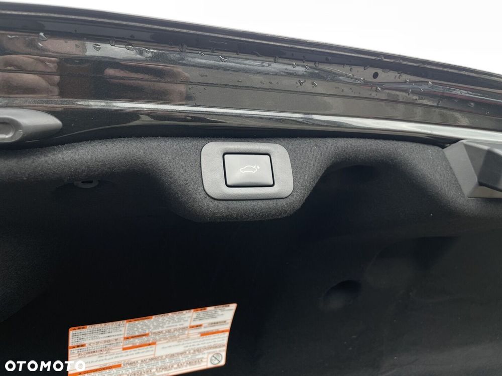 Lexus ES 300h F Sport Edition - 26