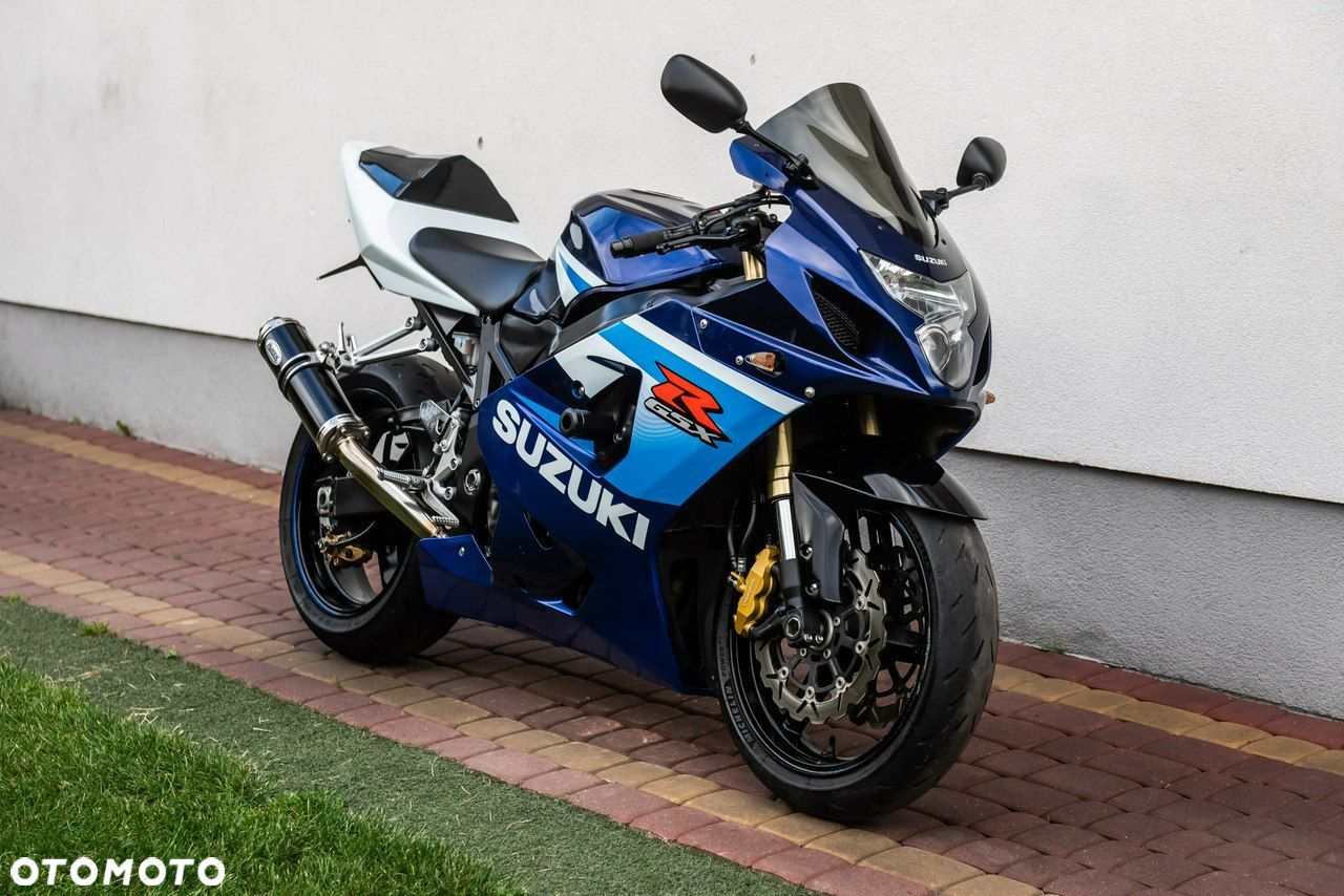 Suzuki GSX-R - 1