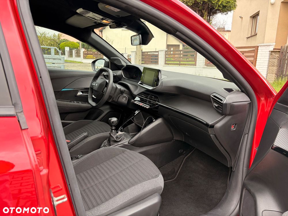 Peugeot 208 1.2 PureTech Style S&S - 12