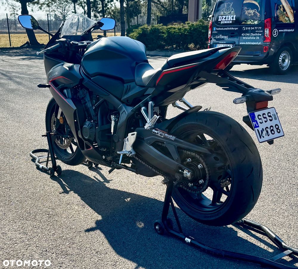 Honda CBR - 8