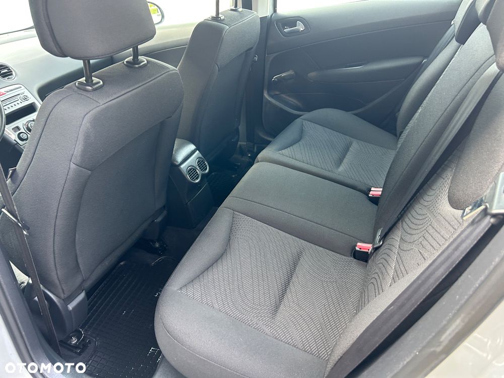 Peugeot 308 1.6 Premium - 10