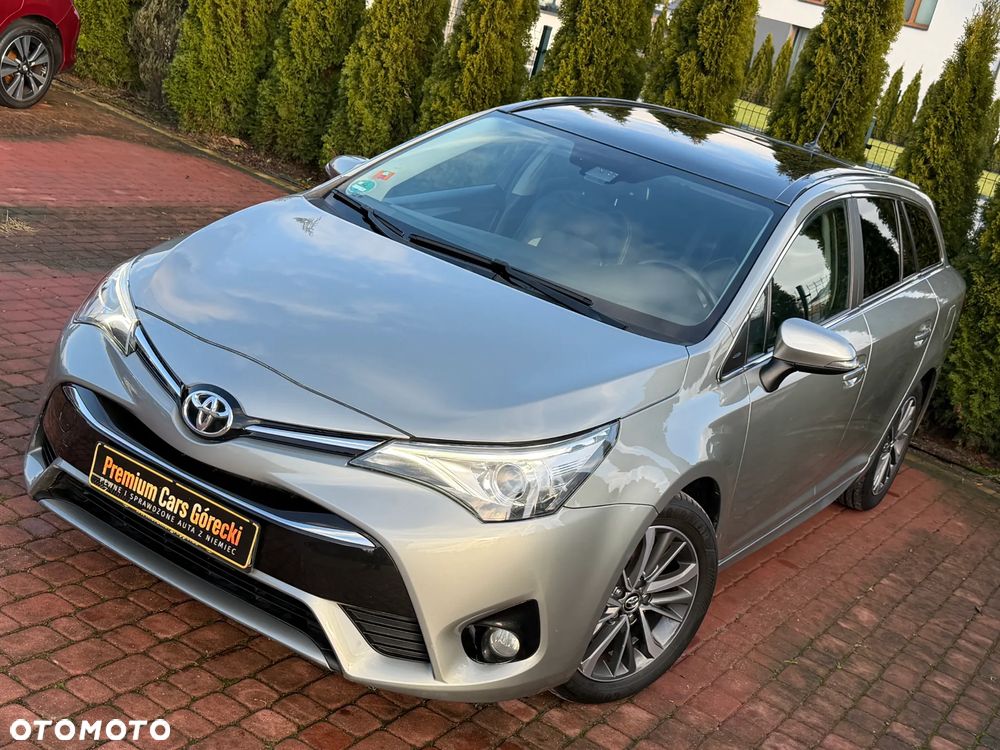 Toyota Avensis 2.0 D-4D Premium - 34