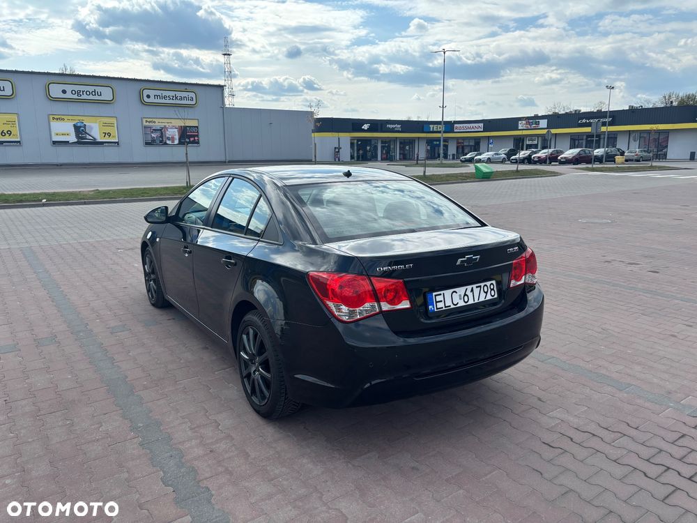 Chevrolet Cruze - 2