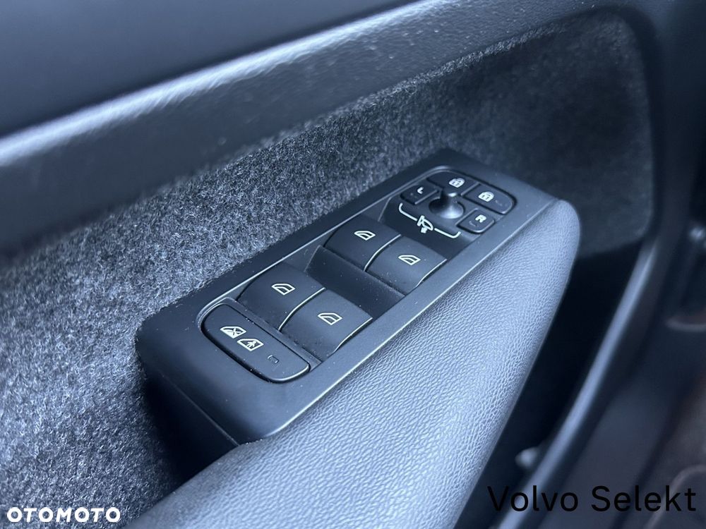 Volvo XC 40 - 34