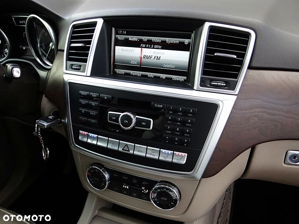Mercedes-Benz ML 350 BlueTEC 4MATIC 7G-TRONIC - 30
