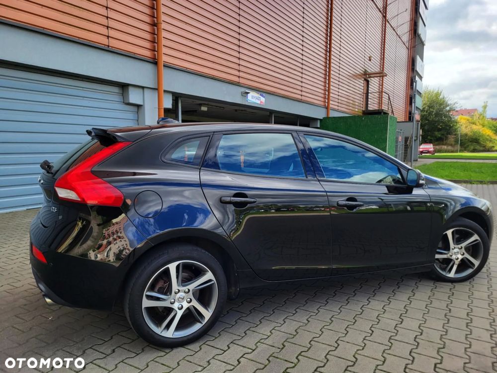 Volvo V40 D3 Drive-E Momentum - 20