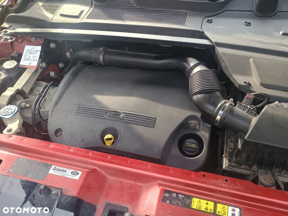Land Rover Discovery Sport TD4 HSE - 3