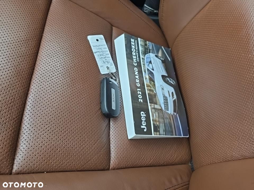 Jeep Grand Cherokee 5.7 V8 Summit - 12