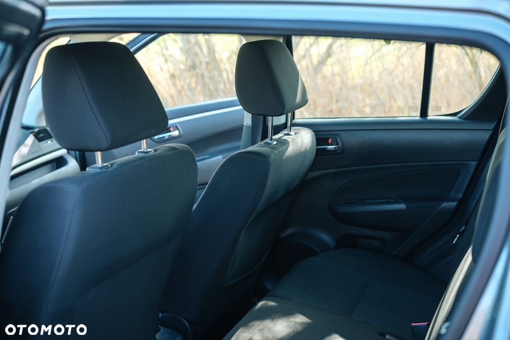 Suzuki Swift 1.2 Premium - 10