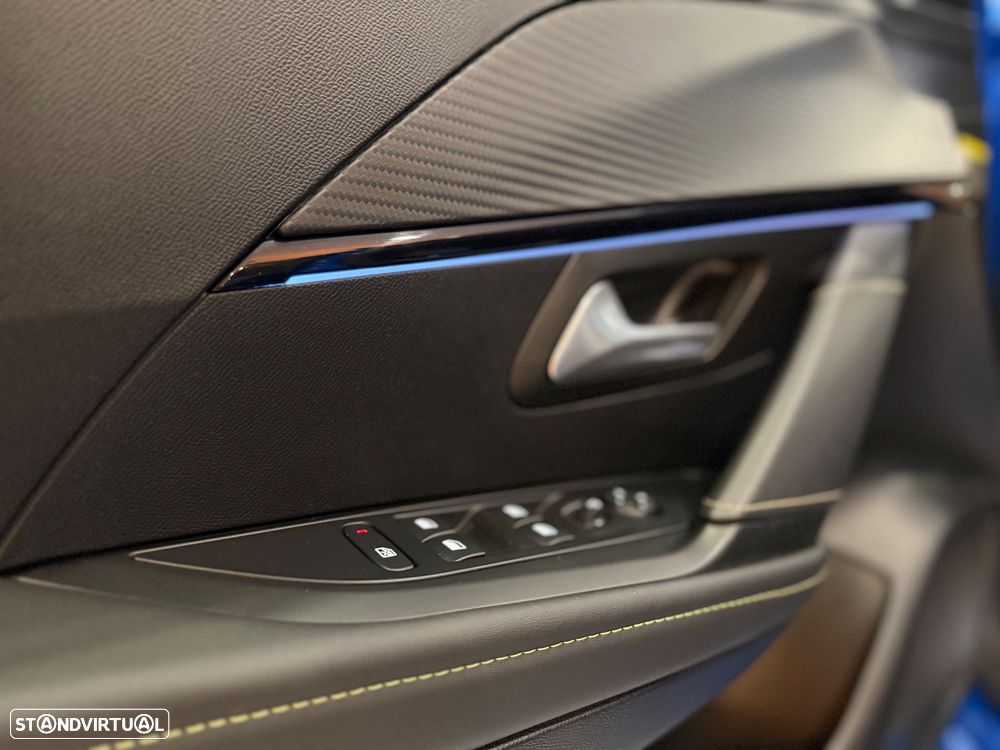 Peugeot e-208 GT Pack - 7