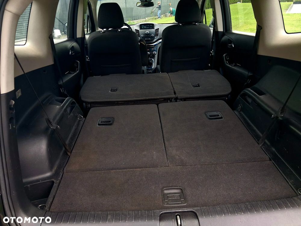 Chevrolet Orlando - 30