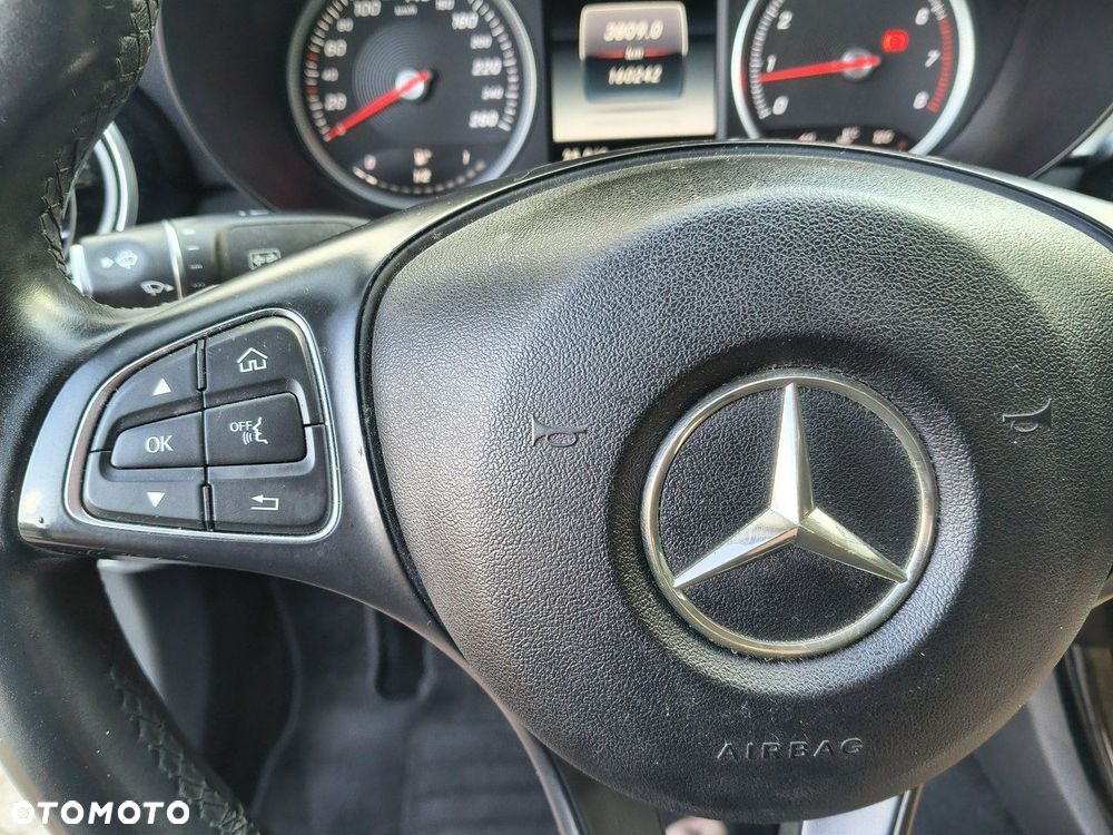 Mercedes-Benz Klasa C - 9