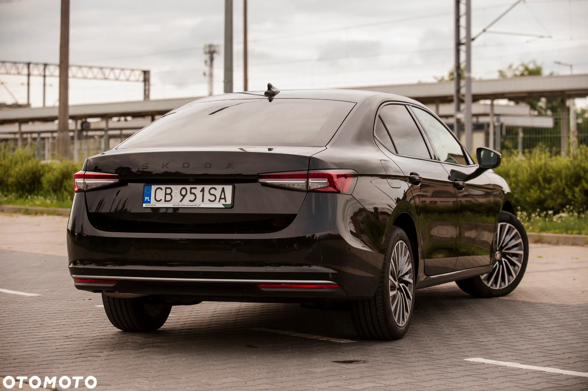 Skoda Superb 2.0 TDI SCR 4x4 L&K DSG - 6