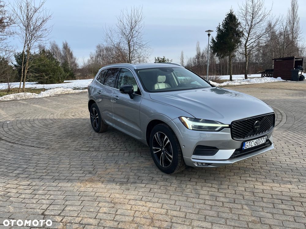 Volvo XC 60 T6 AWD Geartronic Momentum Pro - 10