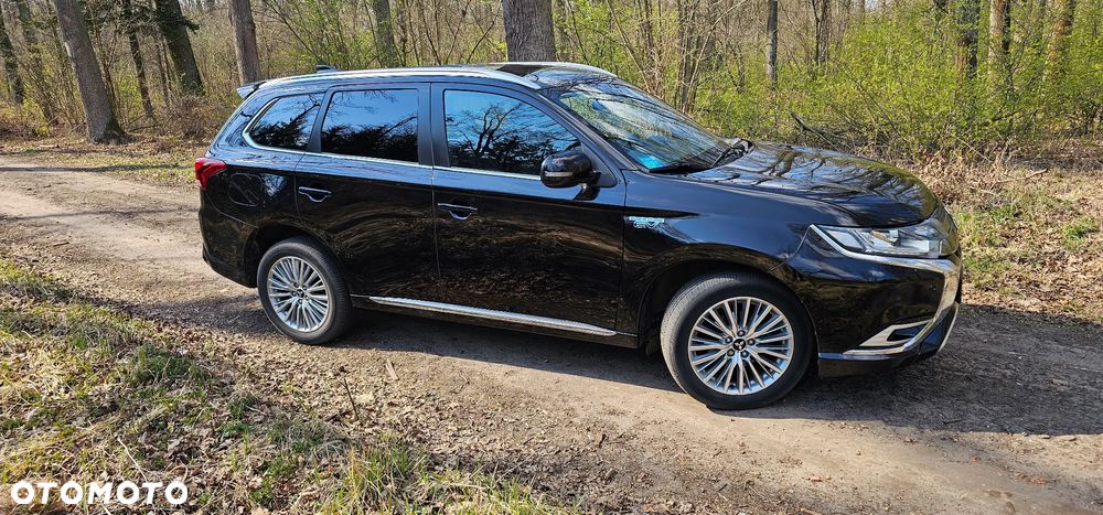 Mitsubishi Outlander 2.0 4WD - 3