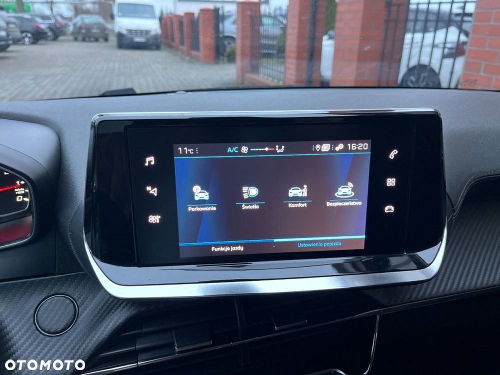 Peugeot 208 1.5 BlueHDi Signature S&S - 13