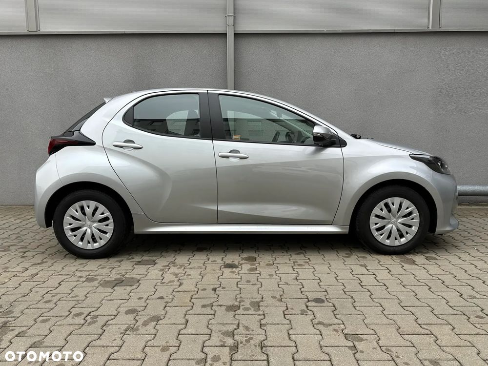 Toyota Yaris 1.5 Comfort - 2
